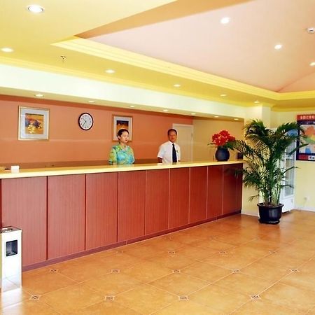 Home Inn Shenzhen Dongmen Hubei Subway Branch Exterior photo